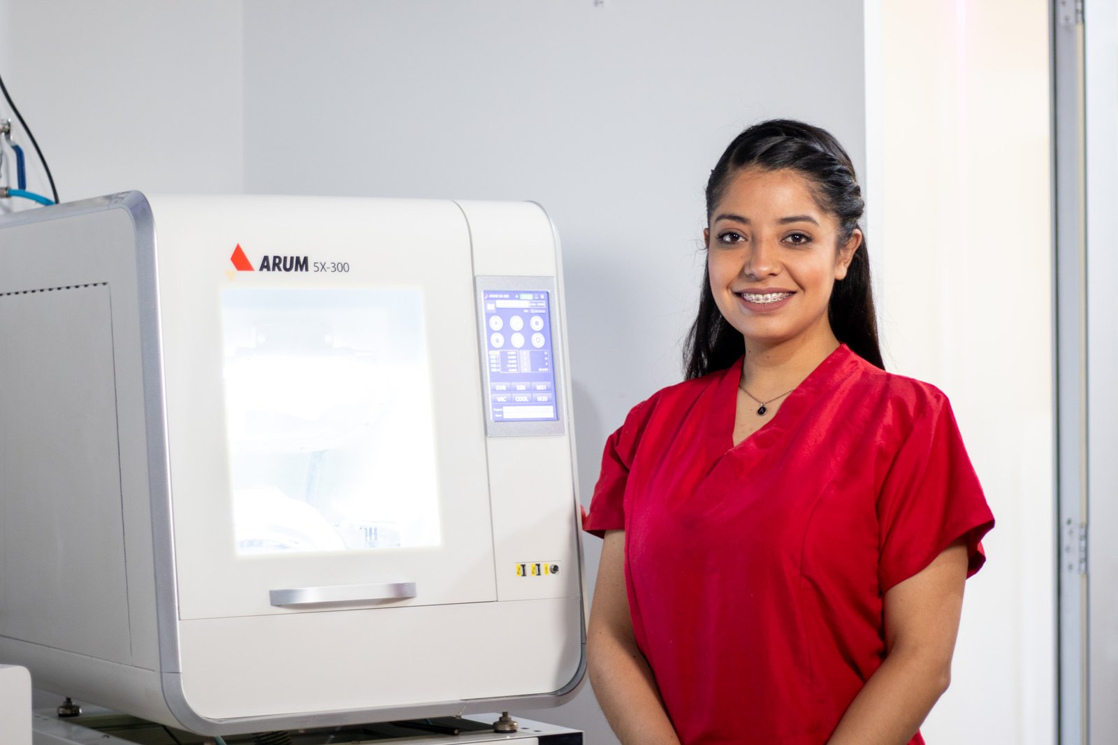https://dentalarcada.mx/wp-content/uploads/2025/02/ari.jpg